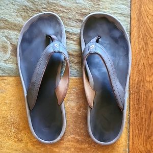 Brown Olukai Ohana women's sandals